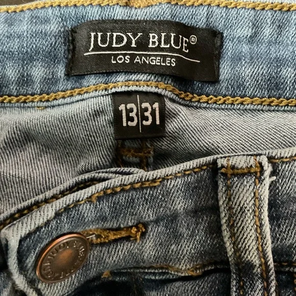 Judy Blue Light Blue Skinny Distressed Jeans - Picture 2 of 4